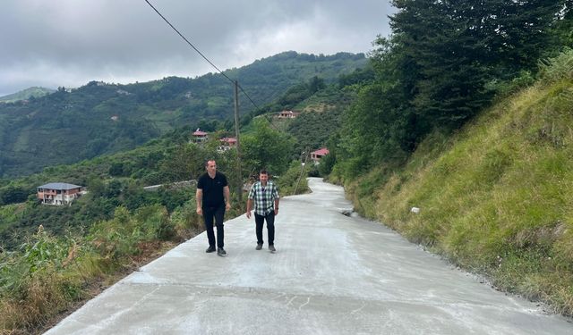 Akçaabat’ta Yollar Betonlanıyor