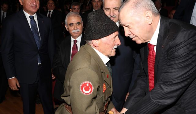 Cumhurbaşkanı Erdoğan, Atatürk’ü Anma Töreni’ne Trabzonlu Kore Gazisi Pirağa Uzun‘u da davet etti