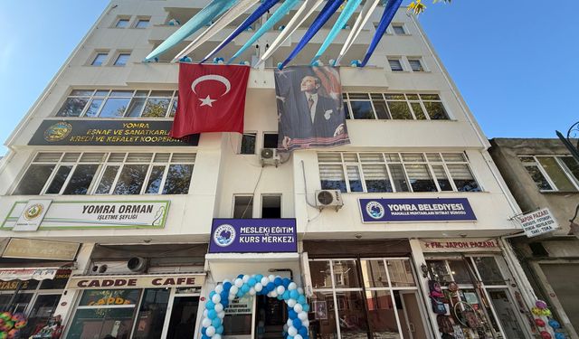 Yomra’da Mesleki Eğitim ve Kurs Merkezi Açıldı