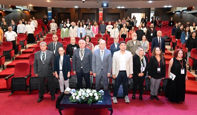 KTÜ Ev Sahipliğinde Düzenlenen LivenARCH IX-2025 Uluslararası Kongresi Başladı