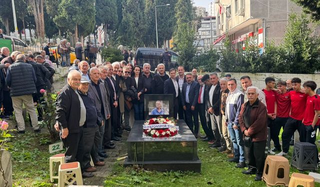 TRABZONSPOR’UN VE AKÇAABAT’IN EFSANE İSMİ KADİR ÖZCAN, DUALARLA ANILDI