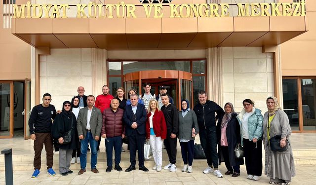 TRABZONLU “ÖZEL ÇOCUKLAR VE ÖZEL ANNELERİ “ MİDYAT BELEDİYE BAŞKANI VEYSİ ŞAHİN’İ MAKAMINDA ZİYARET ETTİ