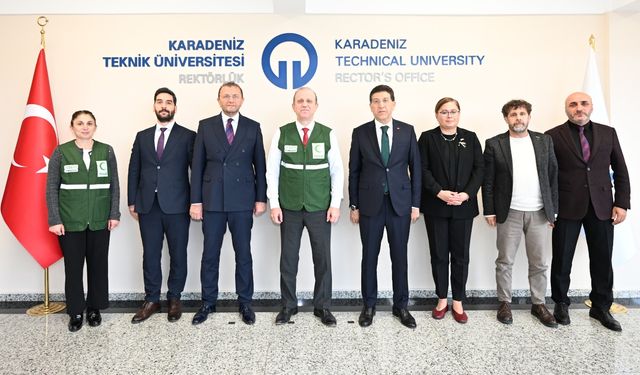 Yeşilay’dan KTÜ Rektörü Prof. Dr. Hamdullah Çuvalcı’ya Ziyaret