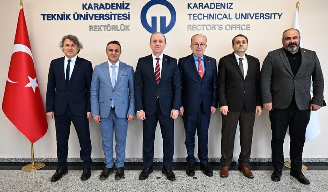 Rektör Prof. Dr. Hamdullah Çuvalcı, Emekli Tümamiral Cihat Yaycı’yı Ağırladı