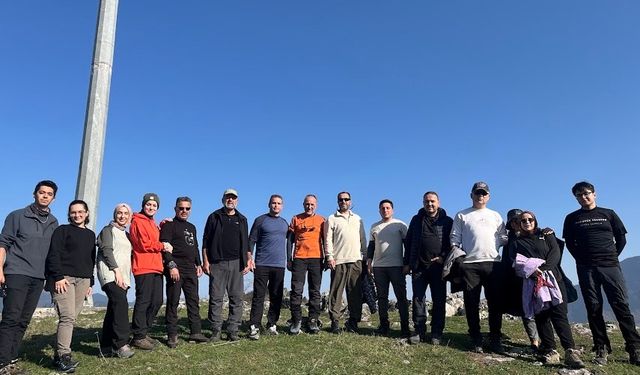 Hoca Mezarı Yaylası Doğaseverleri Büyüledi…