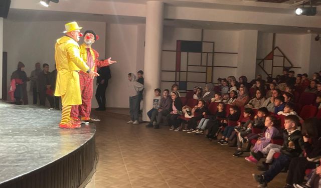 AKÇAABAT’TA KÜLTÜR VE SANAT ETKİNLİKLERİ ARALIKSIZ DEVAM EDİYOR