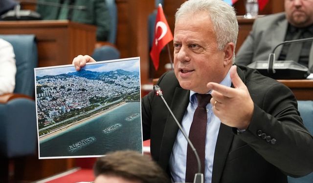 ZORLU, ÇÖP TESİSİ’NDEKİ KRİZİ GÜNDEME GETİRDİ