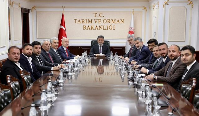 Adil Karaismailoğlu; “Tarım ve Orman Bakanımız İbrahim Yumaklı ile balıkçıların sorunlarını konuştu