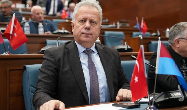 ZORLU: “BÜYÜKŞEHİR’İN ORTAHİSAR’DA YAPTIĞI ÇALIŞMALARDAN SON ANDA HABERDAR OLUYORUZ”