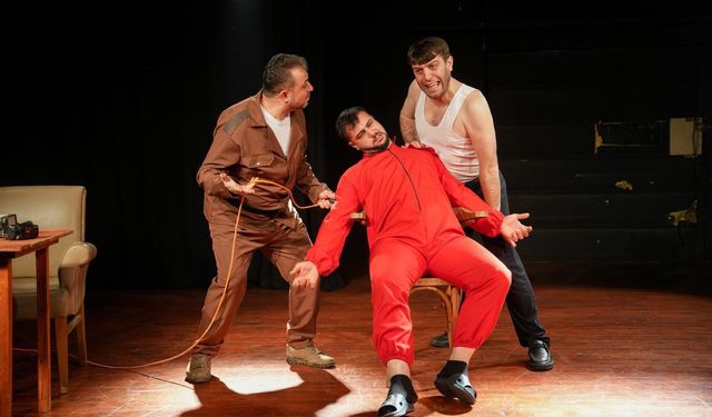 Suç Değişiyor, Suçlu Aynı Kalıyor: Gugulumdakiler’den Absürd Bir Açılış