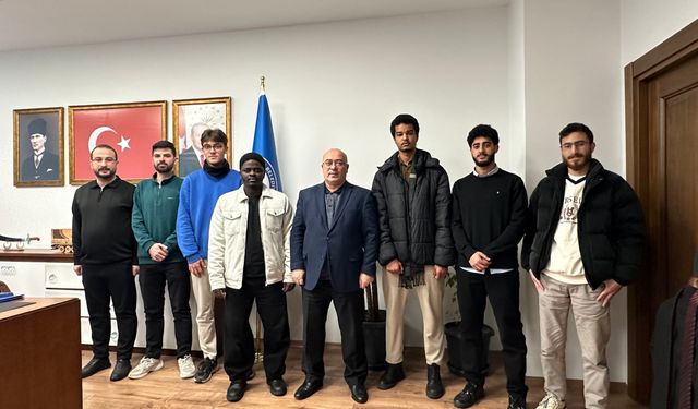 KTÜ Münazara Kulübü’nden Genel Sekreter Yardımcısı Hasan Selim’e Ziyaret