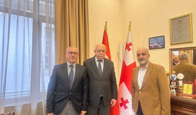 Özel İmperial Hastanesi Yönetim Kurulu'ndan Gürcistan Başkonsolosluğuna taziye ziyareti