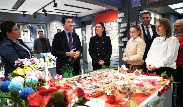 BAŞKAN KAYA, DÜNYA EMEKÇİ KADINLAR GÜNÜ’NÜ KUTLADI