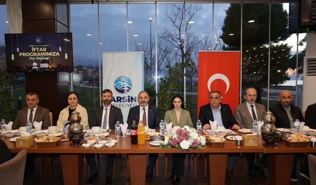 Başkan Bilgin’den Arsin’de İftar