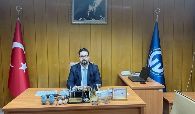 KTÜ Güzel Sanatlar Bölüm Başkanı Derçin’den Kültür Yolu Festivali Programına Eleştiri