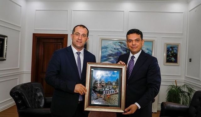 BAŞKAN EKİM'DEN KAYMAKAM ŞAHİN'E HAYIRLI OLSUN ZİYARETİ
