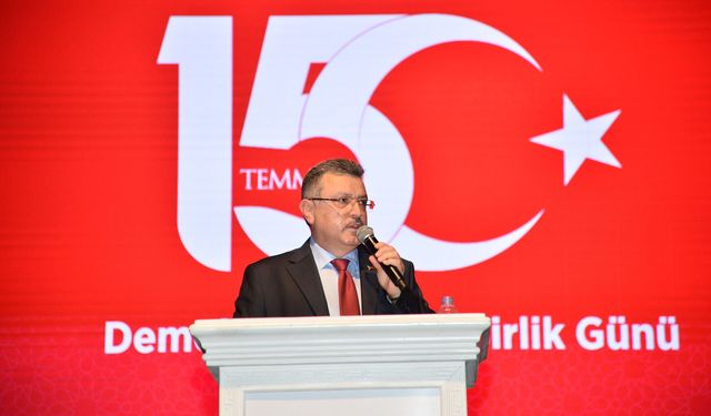 Trabzon Büyükşehir Belediye Başkanı Ahmet Metin Genç:  "15 TEMMUZ, KUTLU BİR DİRİLİŞİN ADIDIR"