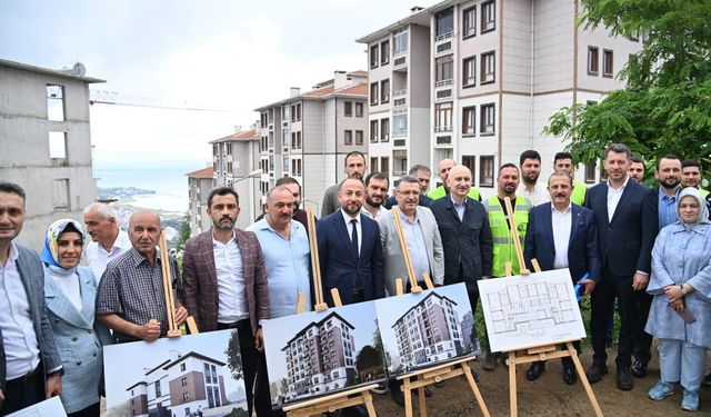 SİYASET