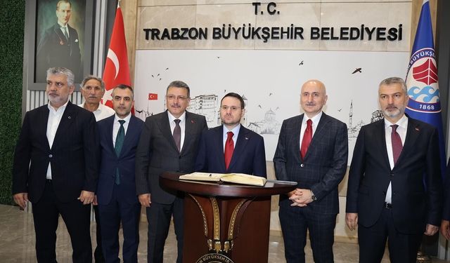 SİYASET