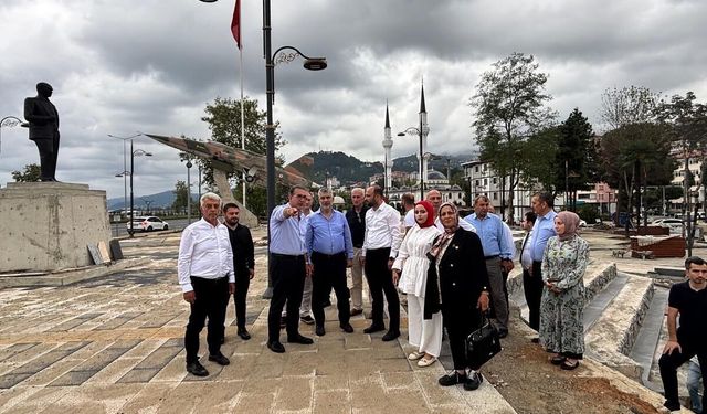 SİYASET