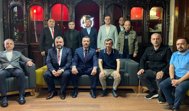 SİYASET