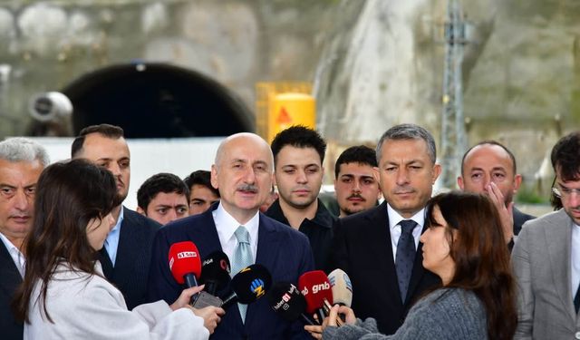 SİYASET