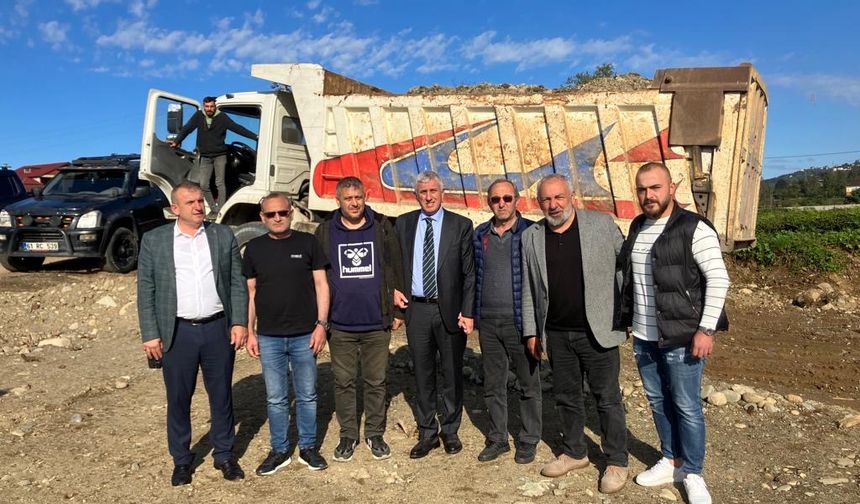 Of'ta 99 afet konutu için kazma vuruldu