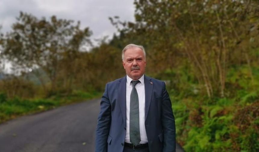 Trabzon Sürmene’de yol ve asfalt seferberliği sürüyor