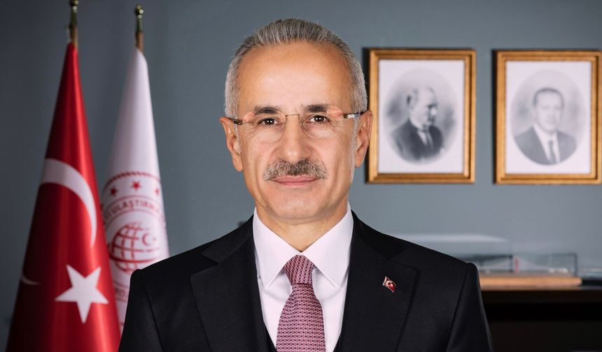 Ulaştırma ve Altyapı Bakanı Abdulkadir Uraloğlu, "U Fest" etkinlikleriyle beraber Trabzon’da öğrencilerle buluşacak.