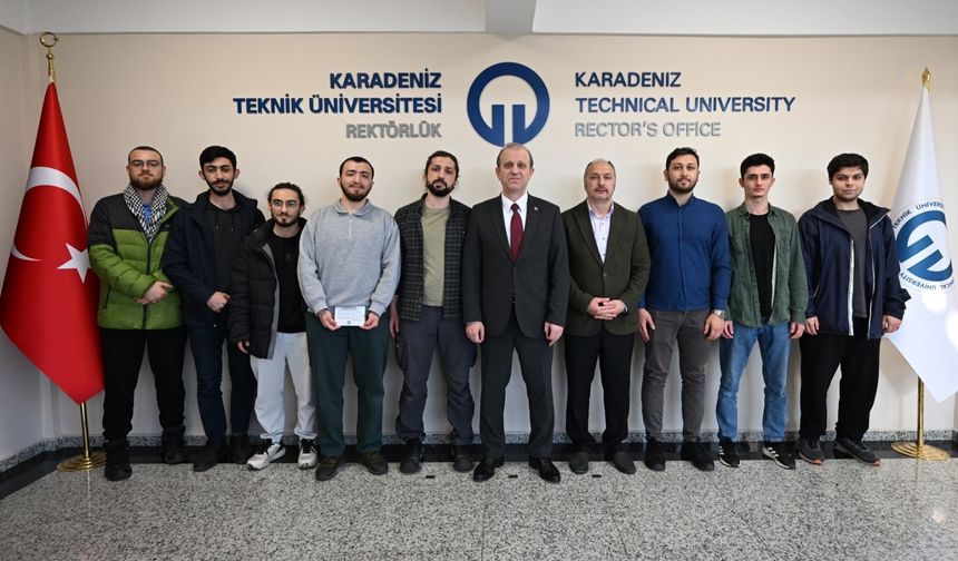 KTÜ’de Rektör-Öğrenci Buluşması: “Geçerken Öğrenci Kulübü” Ziyareti