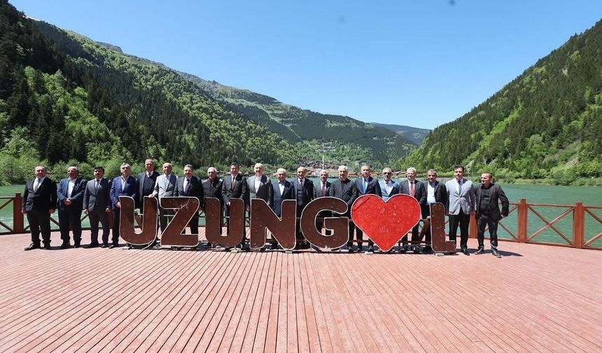 Trabzon’da turizm zirvesi! Uzungöl’de detaylı inceleme.
