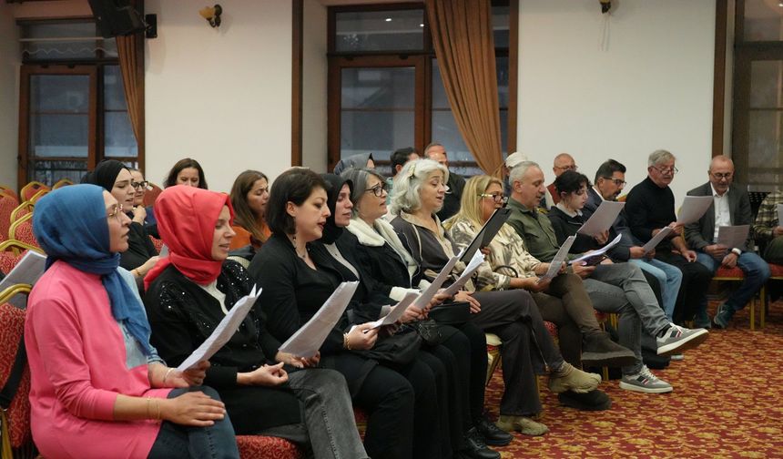 Akçaabat Belediyesi Türk Halk Müziği ve Türk Sanat Müziği Korosu ,Konser Hazırlıklarına Devam Ediyor