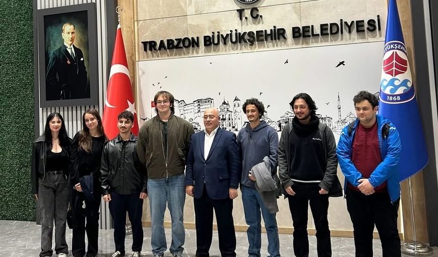 KTÜ TEKNOLOJİ KULÜBÜ ÖĞRENCİLERİ TRABZON BÜYÜKŞEHİR BELEDIYESI’NDE 2026 YILININ PLANINI YAPTI.