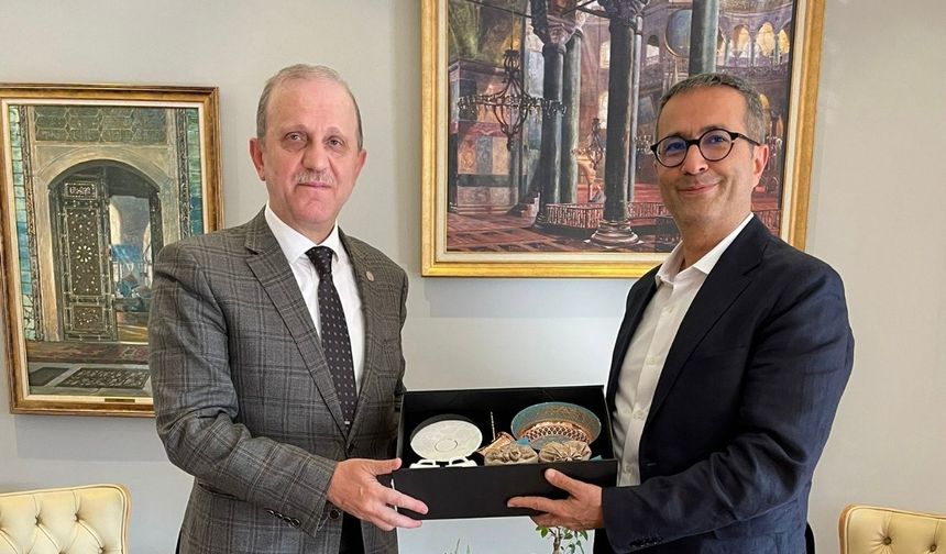 KTÜ Rektörü Prof. Dr. Hamdullah Çuvalcı’dan Yunus Emre Enstitüsü’ne Ziyaret