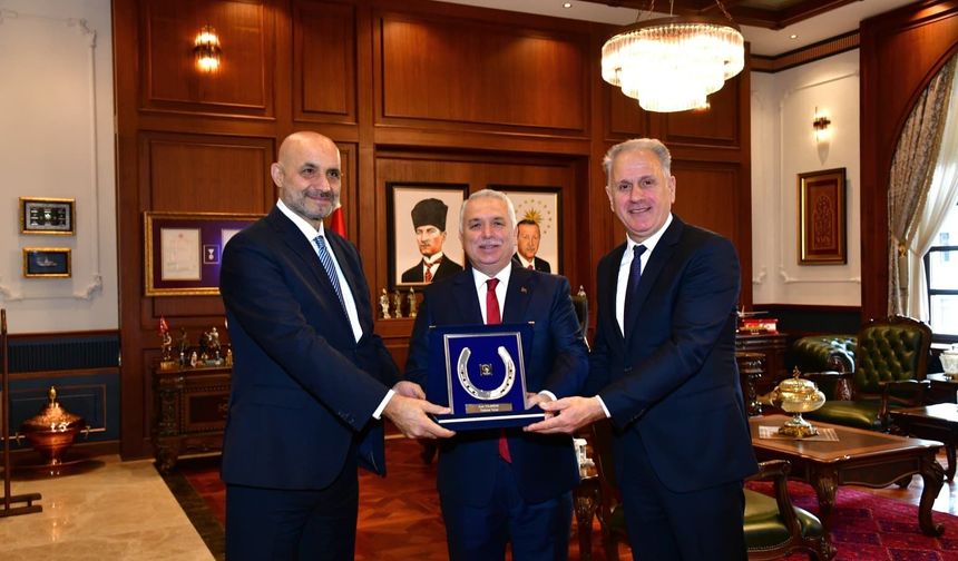 Vali Yıldırım, Türkiye Binicilik Federasyonu Yönetimini Kabul Etti