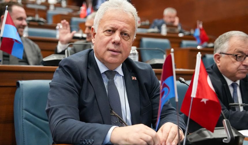 ZORLU, KREDİ, HİBE VE BAĞIŞLARLA İLGİLİ İLÇE BELEDİYELERİ ARASINDA YAPILAN AYRIMCILIĞA TEPKİ GÖSTERDİ