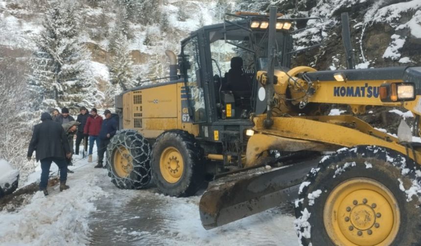 BÜYÜKŞEHİR'İN KIŞ MESAİSİ BAŞLADI