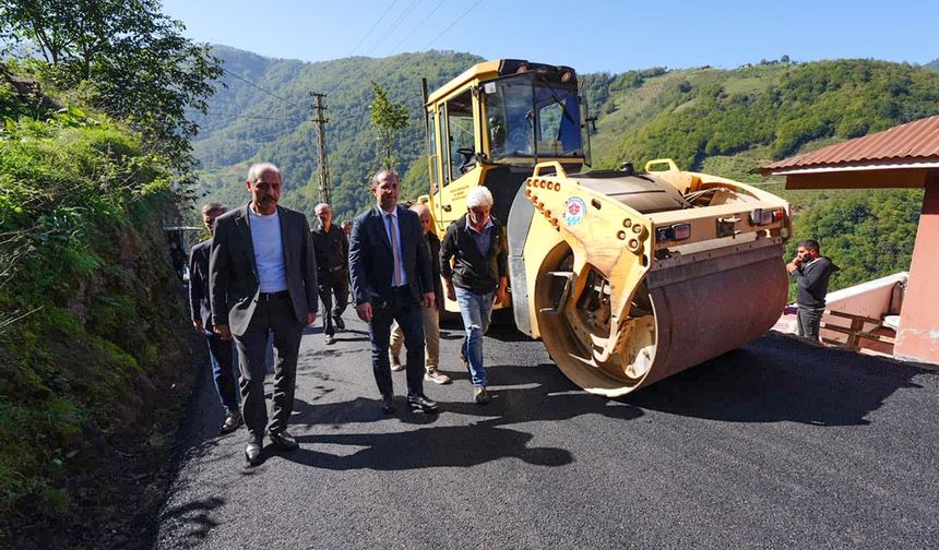 AKÇAABAT BELEDİYESİ SAHADA ARALIKSIZ ÇALIŞIYOR