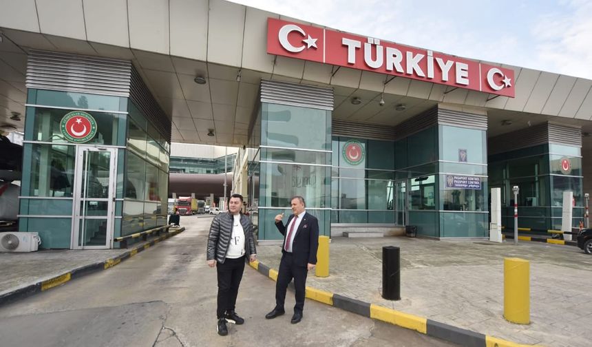 Başkan Çelebi, Sarp Sınır Kapısında incelemelerde bulundu