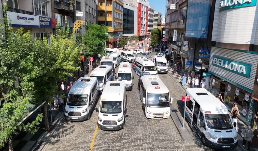 Büyükşehir Belediyesi, şehir merkezindeki trafiğe neşter vuruyor  DOLMUŞLAR YENİ YERLERİNE TAŞINIYOR