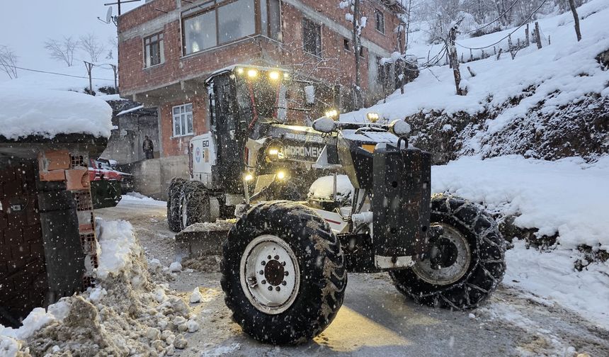 BÜYÜKŞEHİR, TÜM YOLLARI ULAŞIMA AÇTI