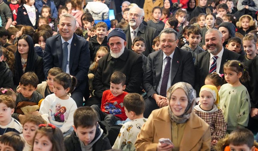 BÜYÜKŞEHİR RAMAZAN’I ÇOCUKLAR İÇİN ŞÖLENE ÇEVİRDİ