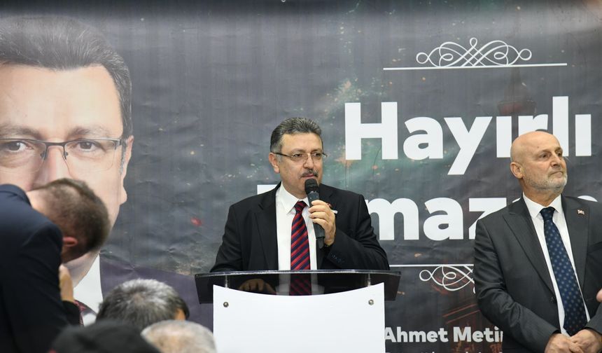 BAŞKAN GENÇ’TEN ÇARŞIBAŞI’NDA GÖNÜLLERE DOKUNAN BULUŞMA