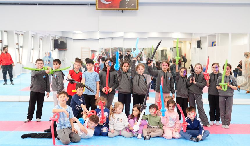 AKÇAABAT BELEDİYESİ HER HAFTA BİR OKULU SPOR VE ETKİNLİKLERLE BULUŞTURUYOR