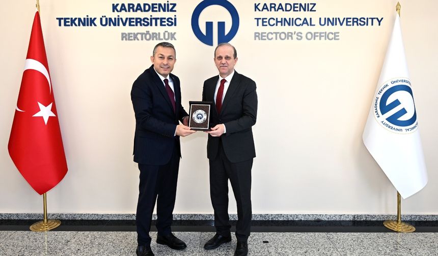 Trabzon Valisi Tahir Şahin, KTÜ Rektörü Prof. Dr. Hamdullah Çuvalcı’yı Ziyaret Etti