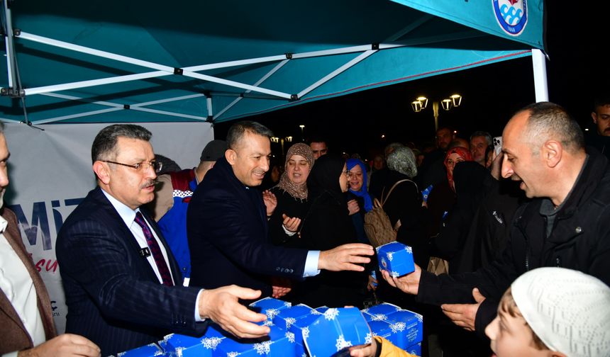 Trabzon’da Berat Kandili Dualar Eşliğinde Eda Edildi