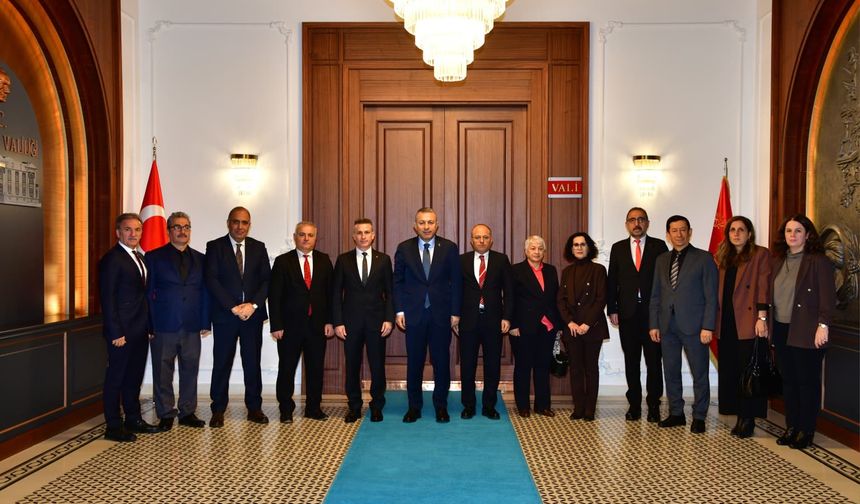 Vali Tahir Şahin, Trabzon Defterdarı Ramazan Yaşar ve Beraberindekileri Kabul Etti