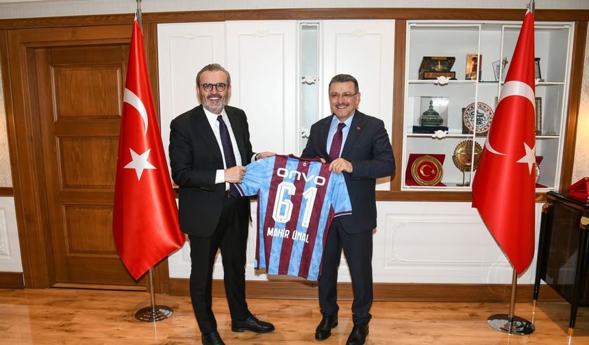ÜNAL’DAN TRABZON BÜYÜKŞEHİR BELEDİYESİ’NE ZİYARET