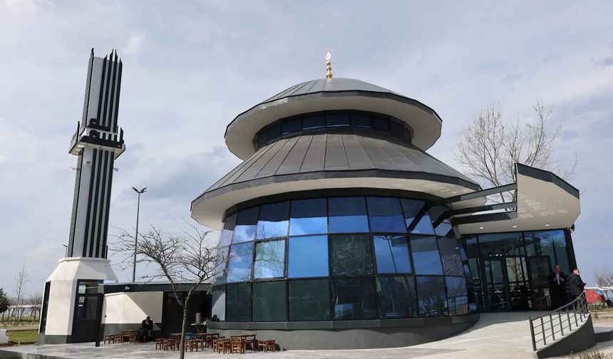 Arsin Kefeliler Camii’nde İlk Namaz Kılındı