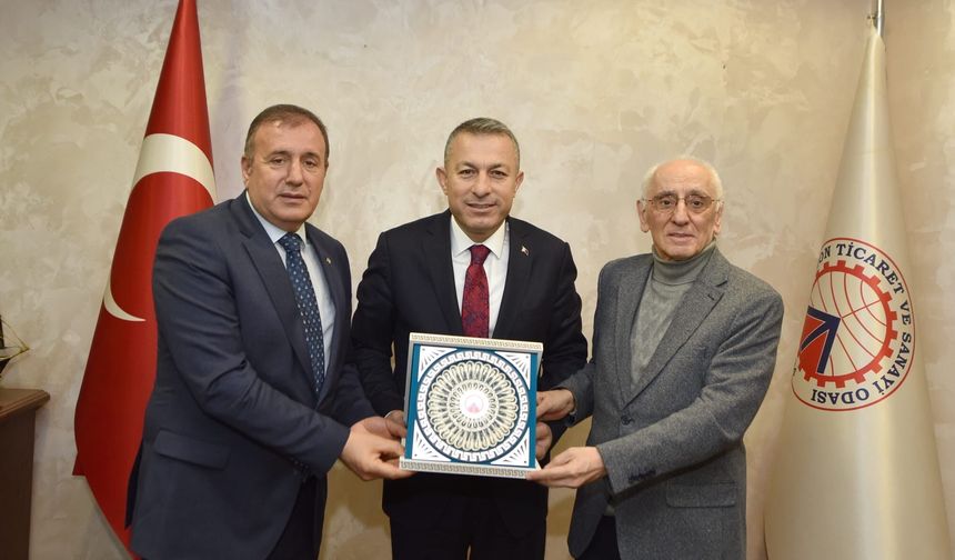 Trabzon Valisi Şahin TTSO’yu ziyaret etti